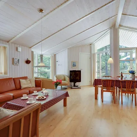 Holiday home Ros - 350m From The Sea In Djursland And Mols By Interhome Glesborg